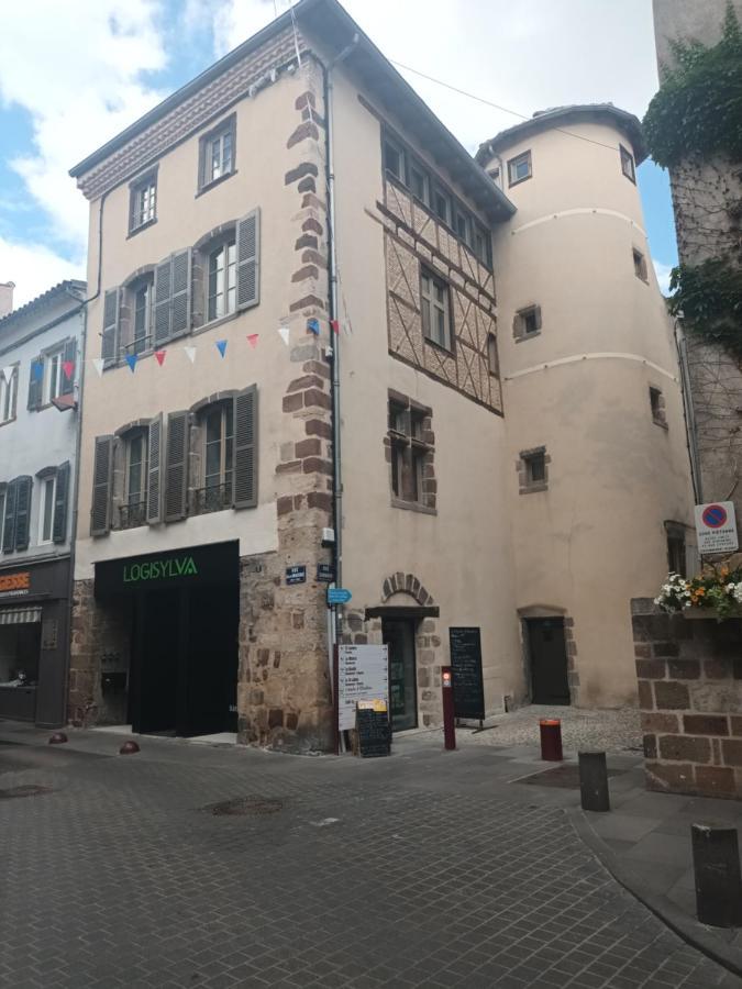 Apartmán Chez David - T2 Neuf Dans Centre Historique Brioude Exteriér fotografie